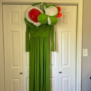Yoshi super Mario Halloween costume women's medium